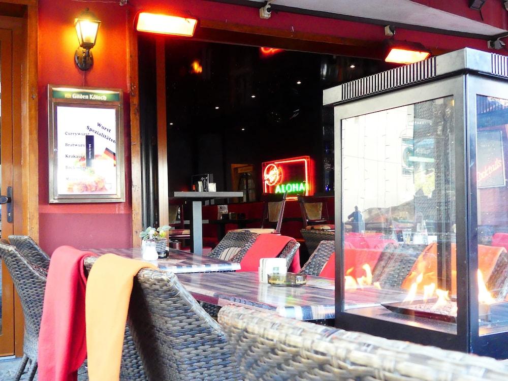 库尼博得菲丝高级酒店 科隆 外观 照片