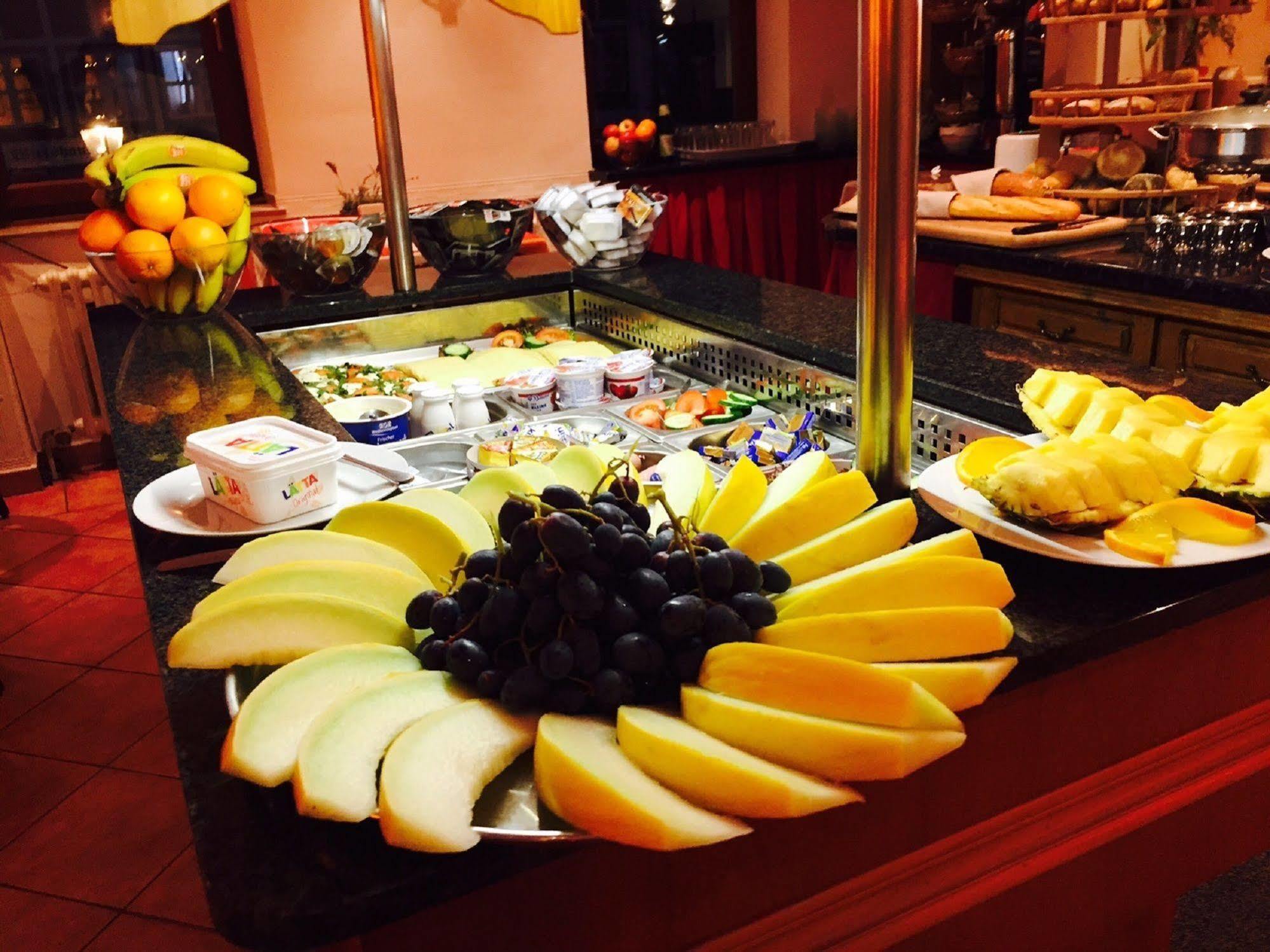 库尼博得菲丝高级酒店 科隆 外观 照片
